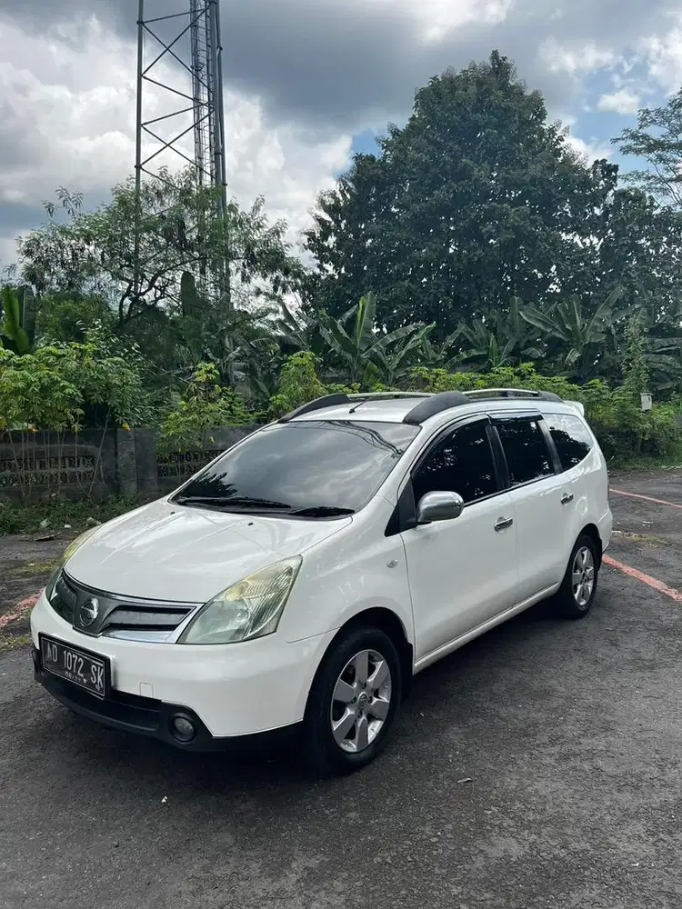 Grand livina SV 2012 manual