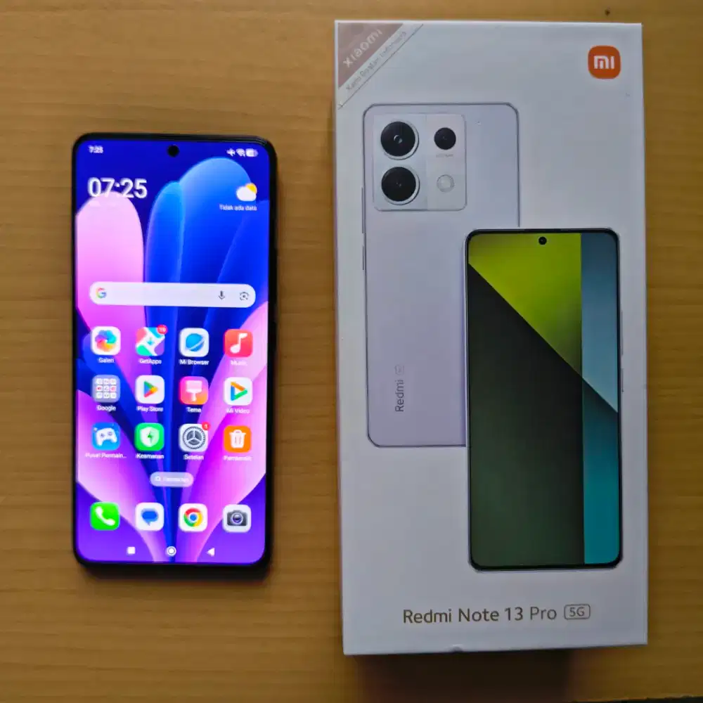 Redmi Note 13 Pro 5G 8/256 GB Hitam