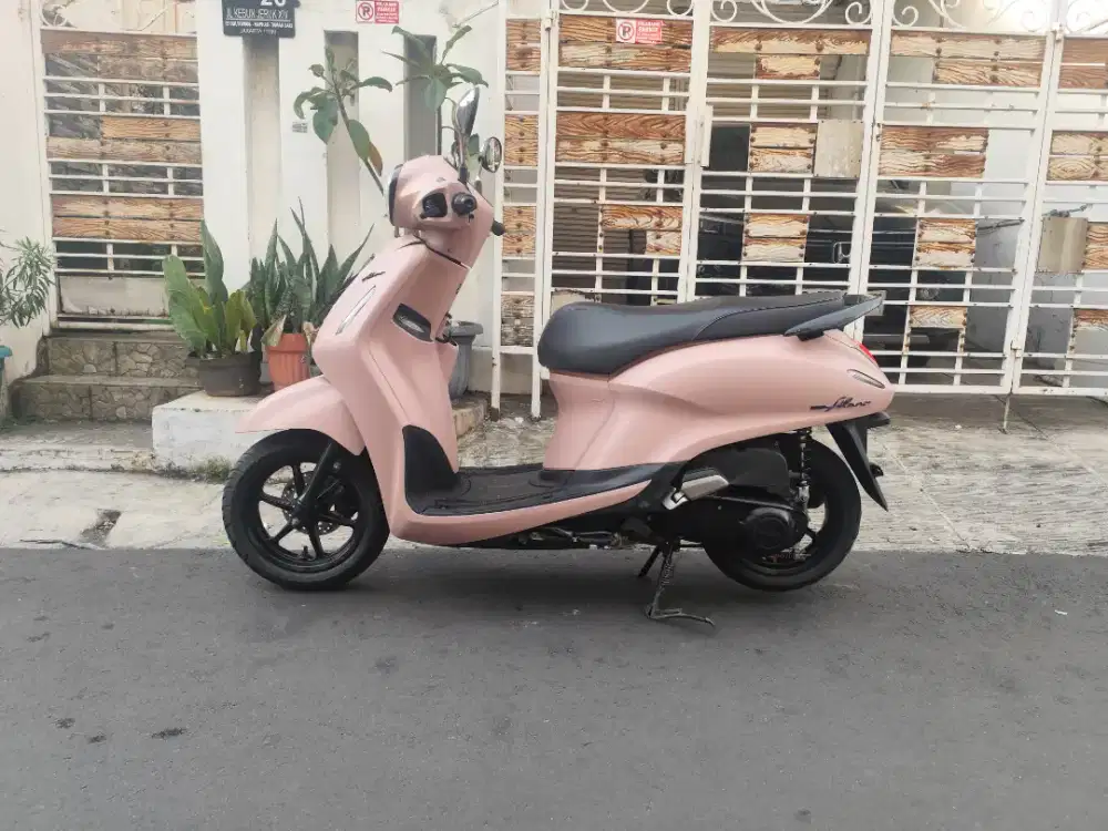 Yamaha grand filano 2024 km low b dki istimewa