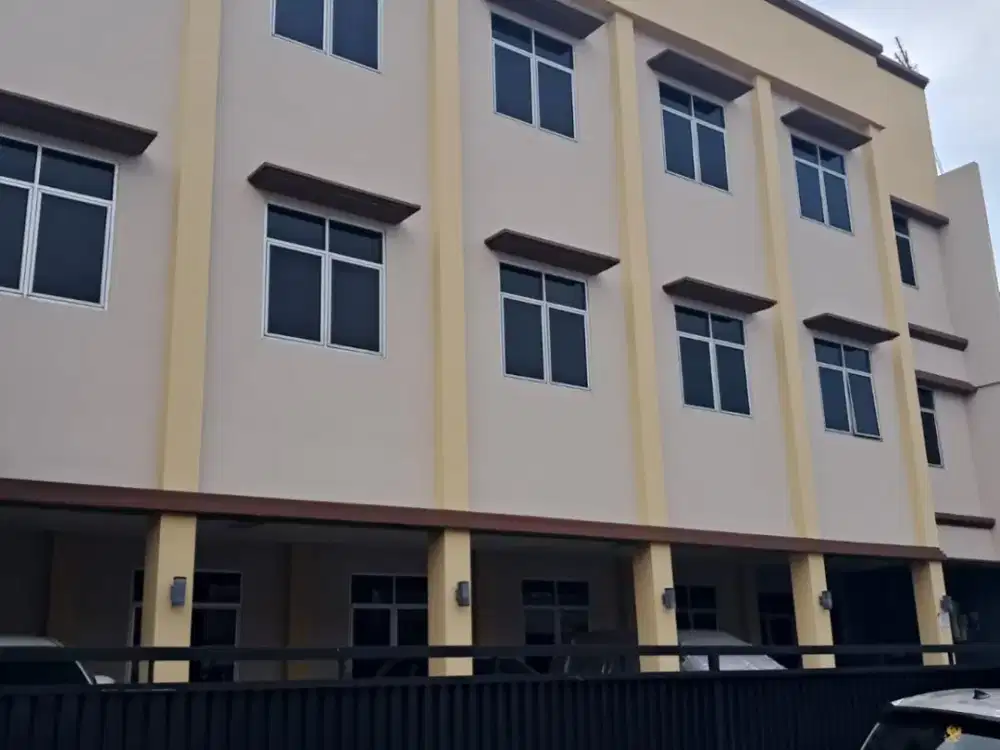 Rumah Kos, 27 Kamar, Sudah Beroperasi, Lokasi Strategis di Utan Kayu, Jakarta