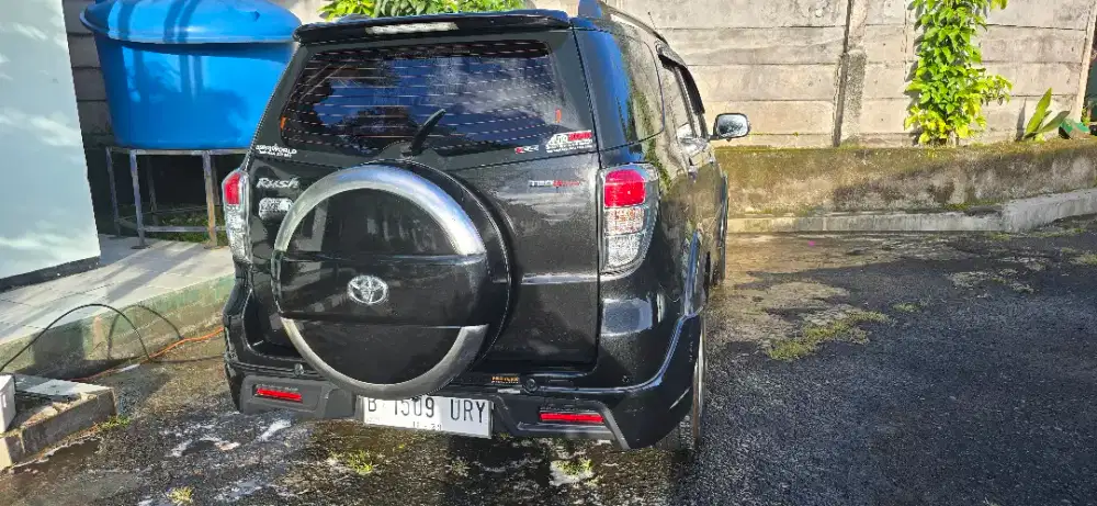 Toyota Rush Hitam Istimewa Pajak Mati