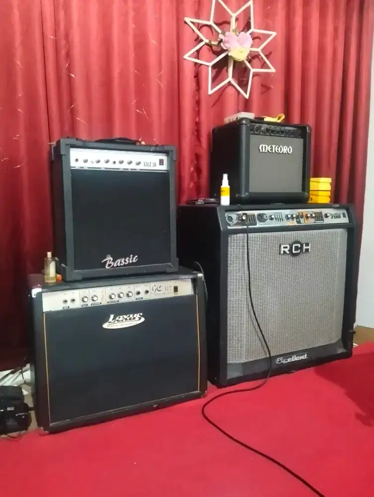 Ampli gitar dan keyboard
