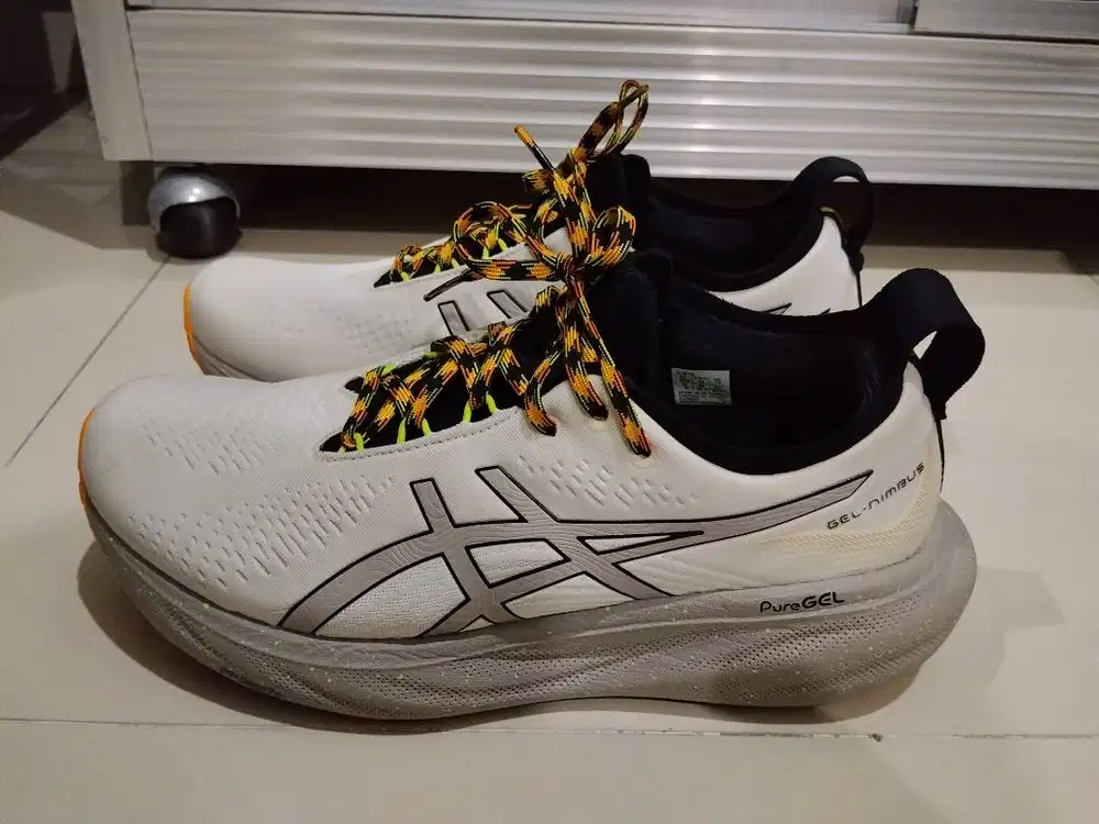 Sepatu Lari Asics Gel Nimbus 25 (Ori)
