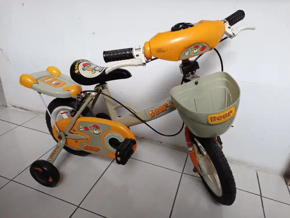 Sepeda anak anak usia 3 tahun ke atas