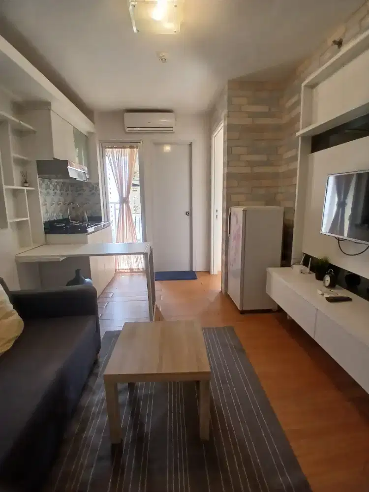 Disewakan 2 BR Hook Bagus Apartemen Bassura City