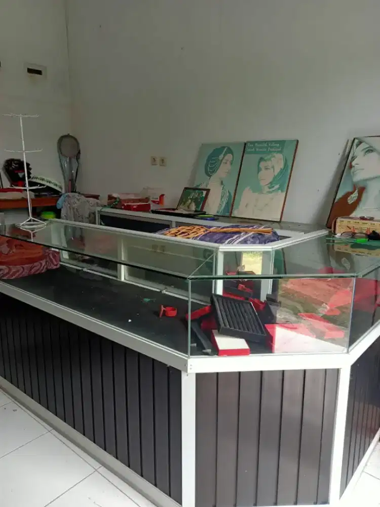 Dijual Etalase untuk Usaha