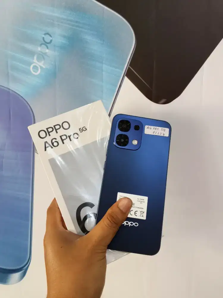 Oppo a6 pro 5g ram 8/256 like new