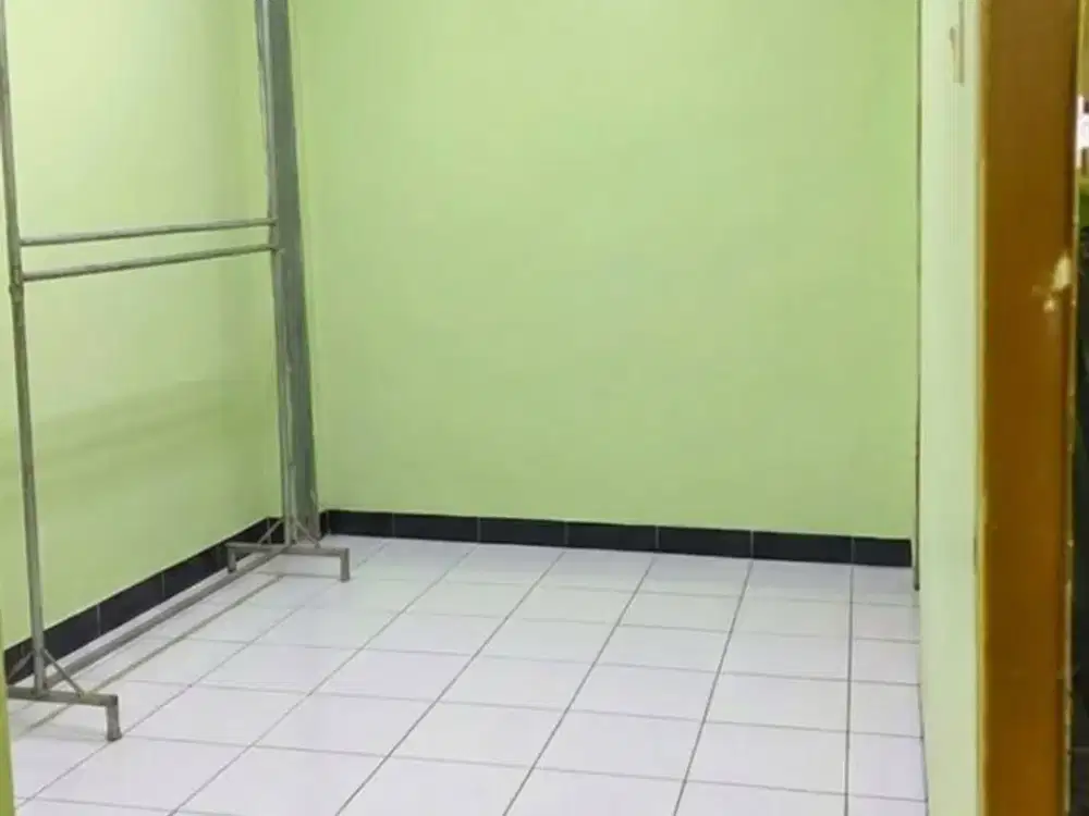Ruang Usaha untuk Kantor / Salon / Barber / Gudang / Tempat Kursus Hadap Jalan Raya Artha Gading