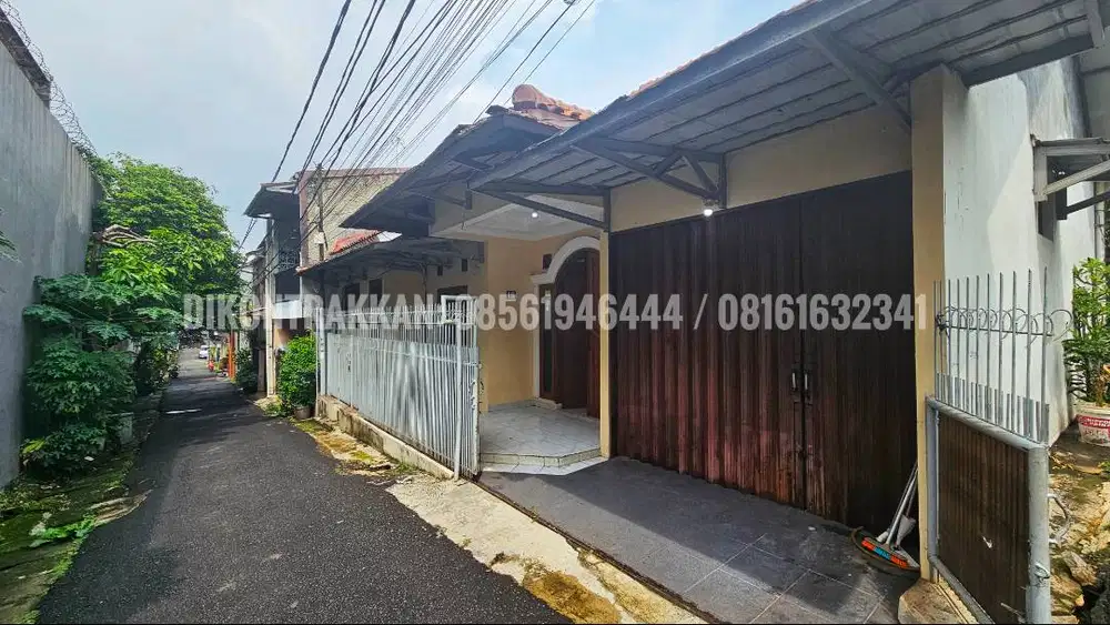 DIKONTRAKKAN: Rumah Blok A / Fatmawati, Jakarta Selatan dekat MRT