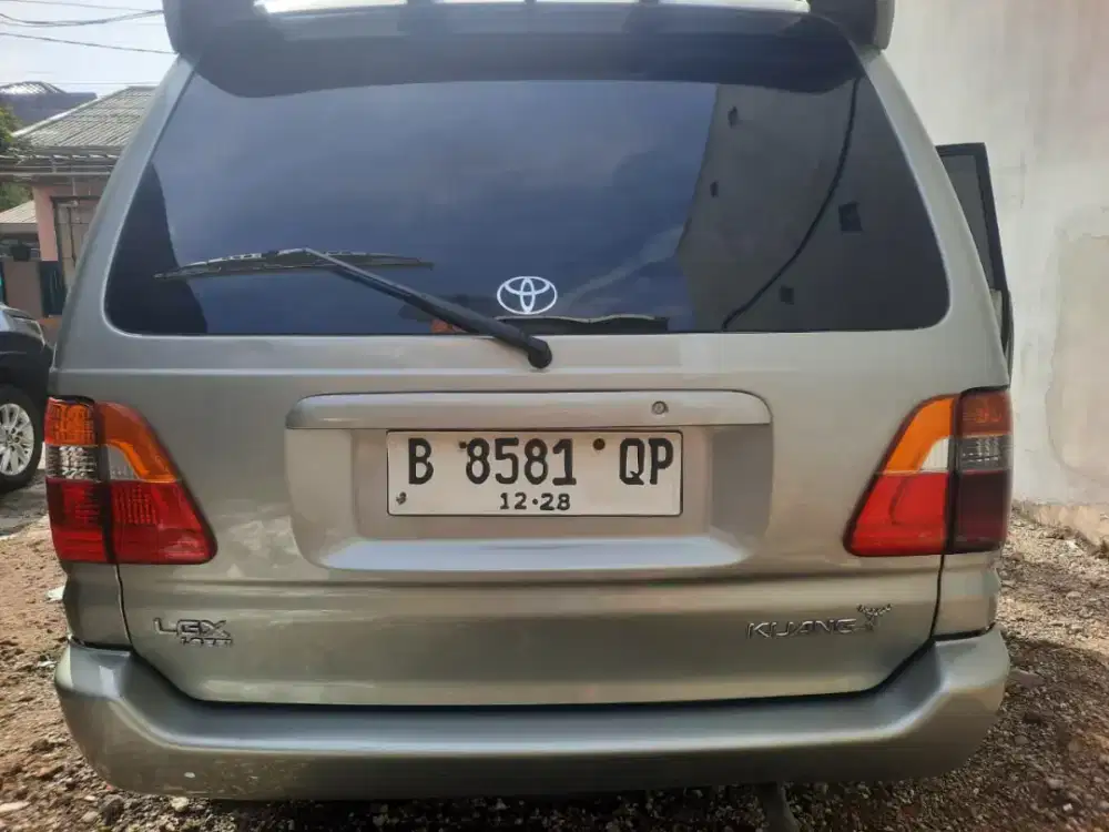 Kijang LGX 2003 (pribadi)