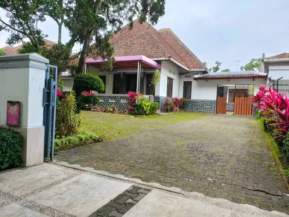 DISEWAKAN RUANG USAHA DI AREA PREMIUM RING GEDUNG SATE