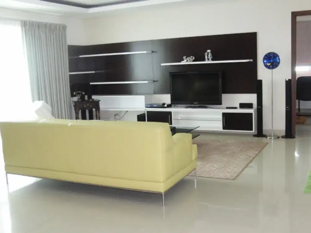 Dijual 3 Bedroom  + 1,  Apartemen Sahid Sudirman Residence