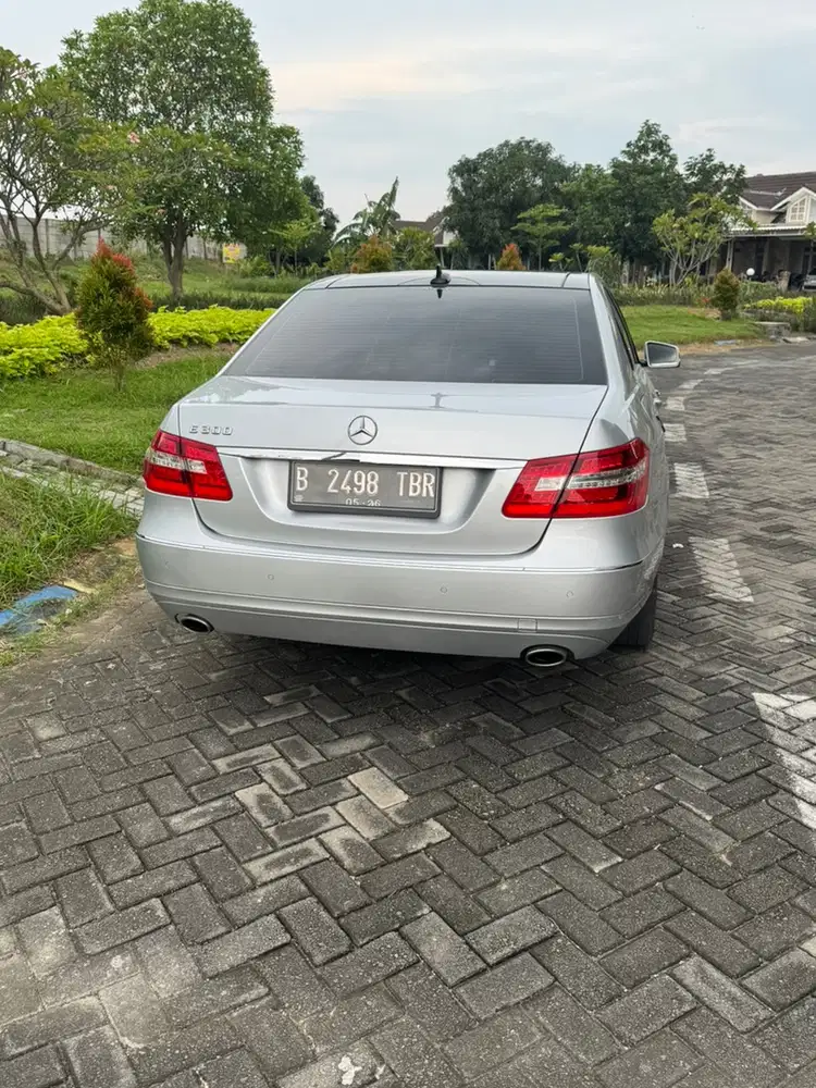 Mercedes-Benz E Class 2011 Bensin