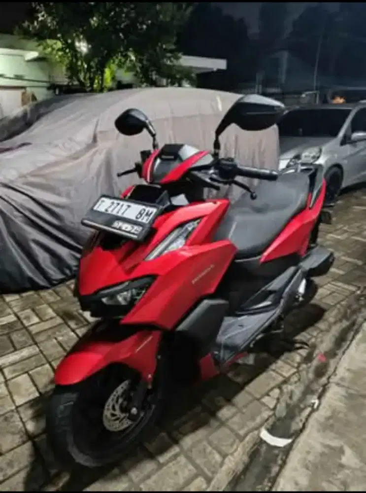 Vario 2023 160cc merah