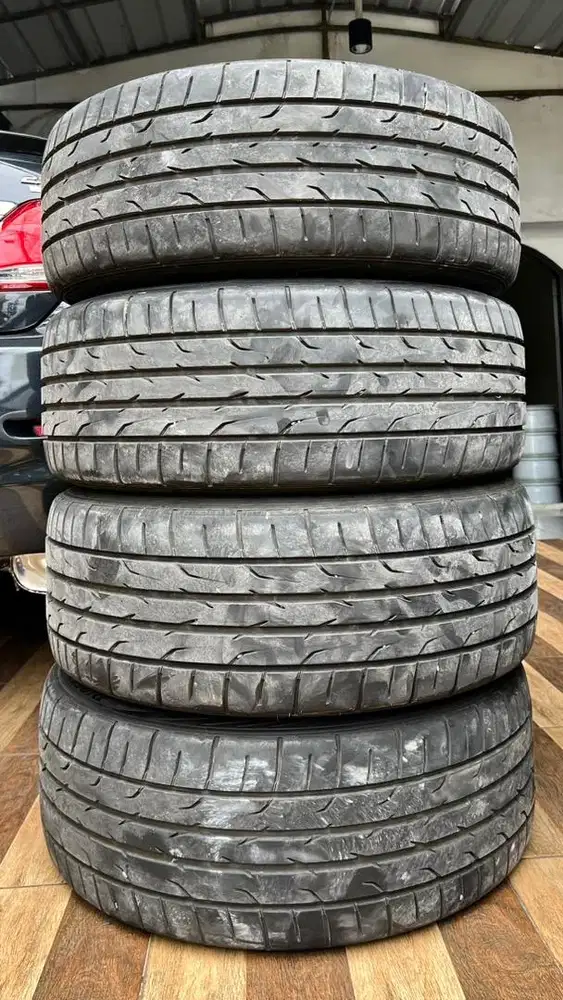 4 Ban 225/45/R18 Tebal 95% Size 225 45 18 Depok