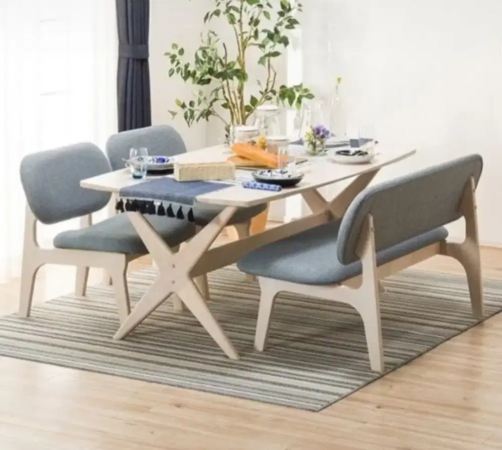 Meja Makan BARU BELI