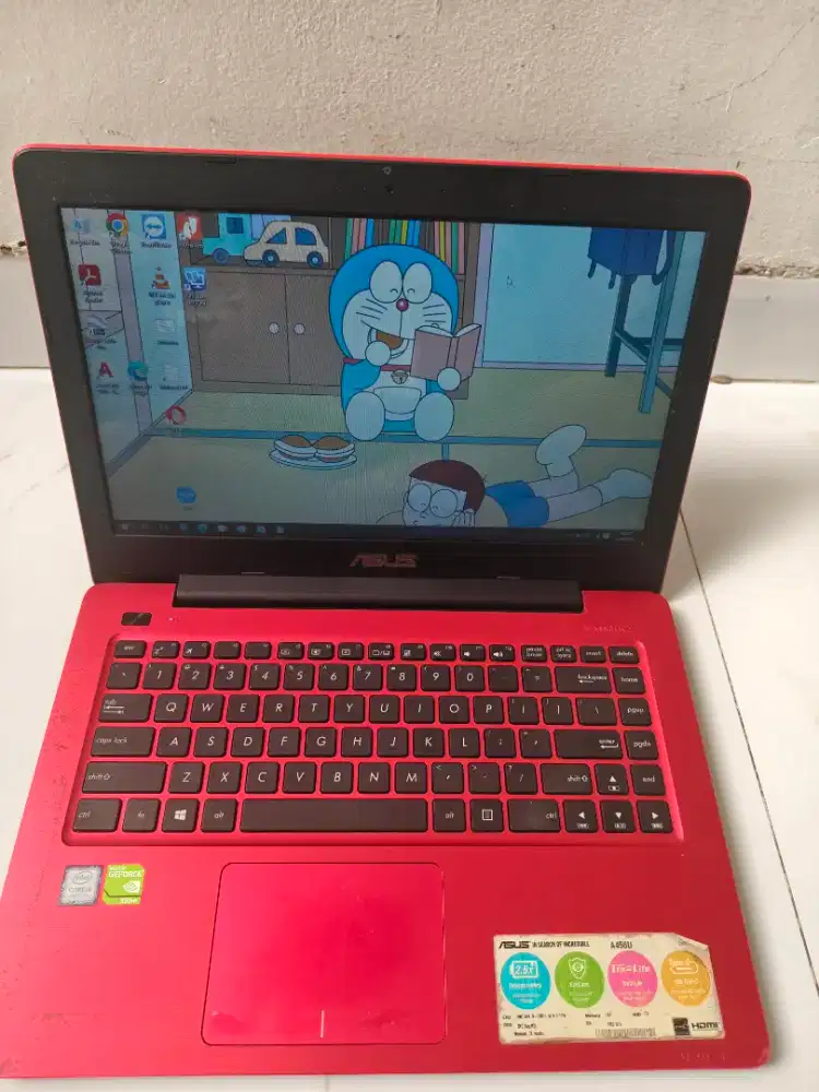 Laptop core i5 gen 7th VGA NVidia 2 GB 930M , Memory 4GB hdd 1TB