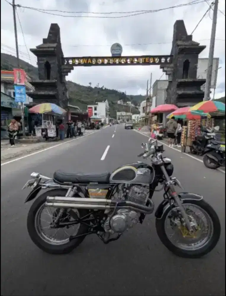 moge 400 cc yamaha sr x 400 motor custom british style