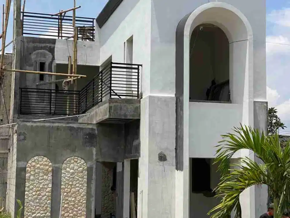 VILLA MEWAH KOTA BATU 0 JALAN + KOLAM RENANG DAN ROOFTOP