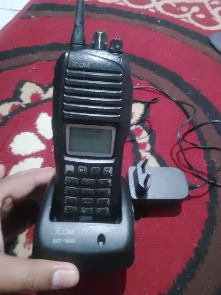 HT icom ic ft 4162 dt UHF 470 mhz