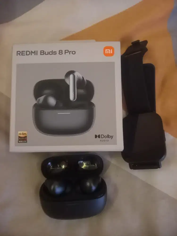 Redmi Buds 8pro + redmi watch 5 active
