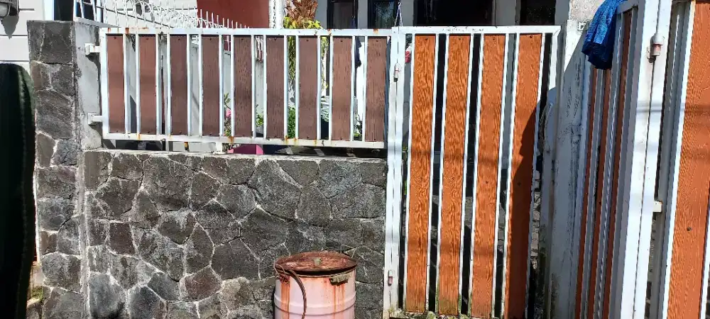 Pagar besi Rumah