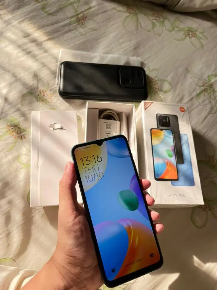 For Sale XIAOMI REDMI 10C 4/64 eks pemakaian wanita