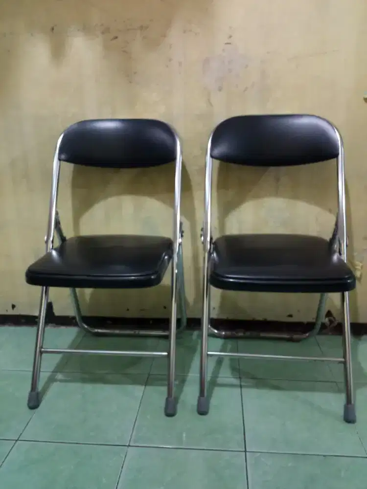 KURSI LIPAT CHITOSE(2 UNIT)