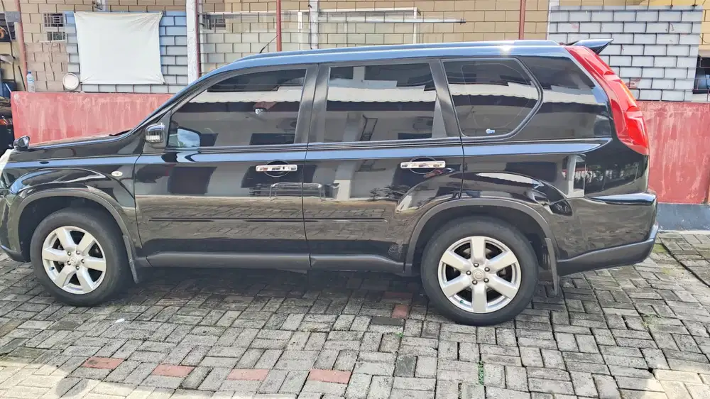 Nissan X-Trail 2.5 ST th 2011 Automatic