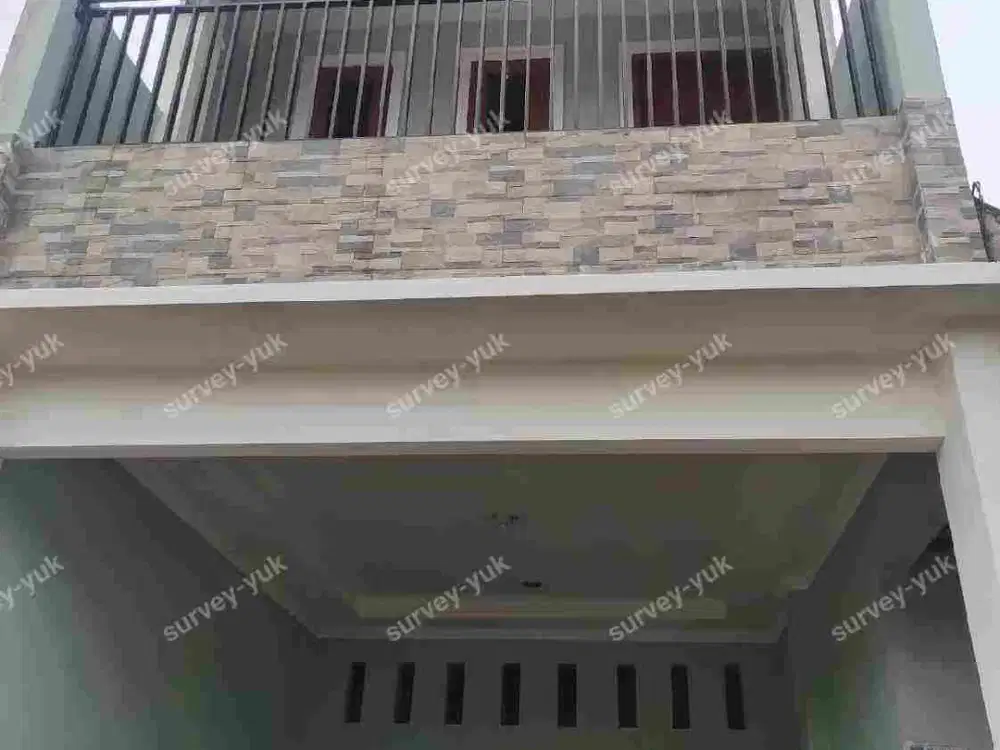 Rumah sewa Lt 50 m2 Tingkat Di sawah Lama - Dekat UPJ