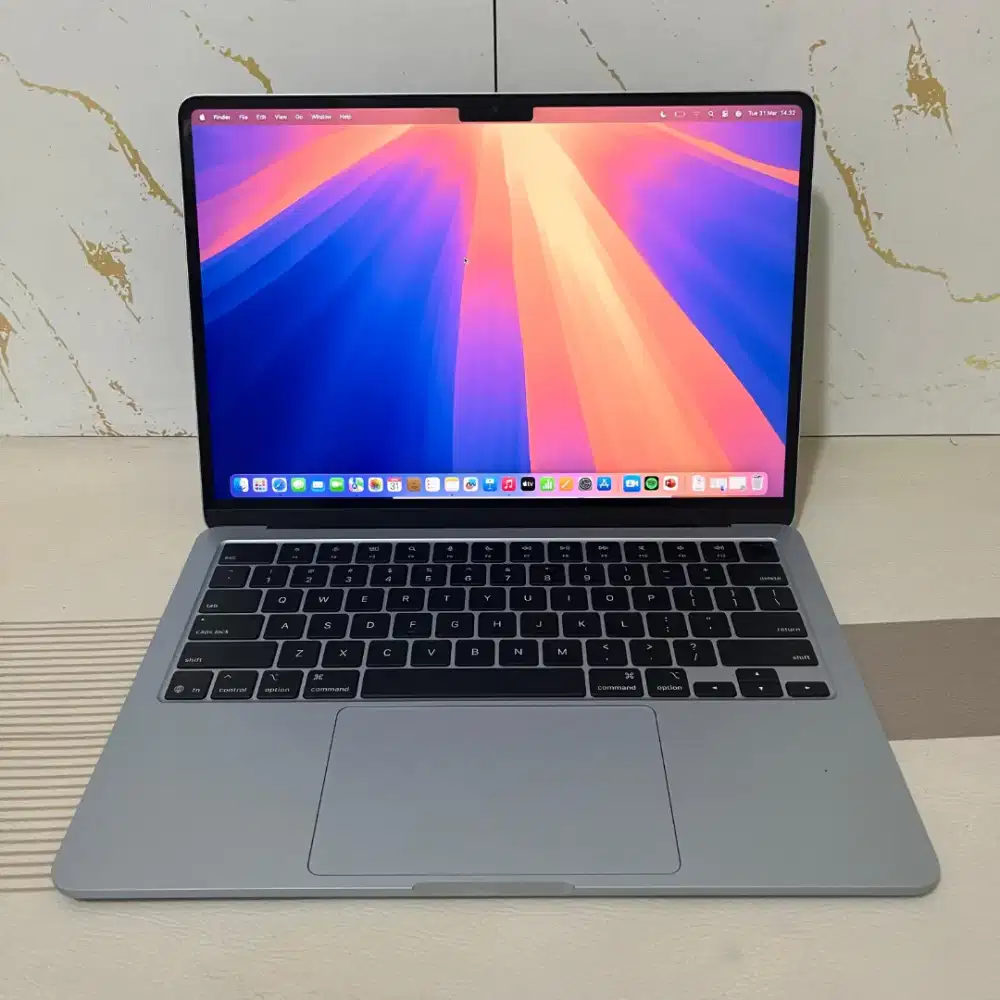 Macbook Air M4 2025.