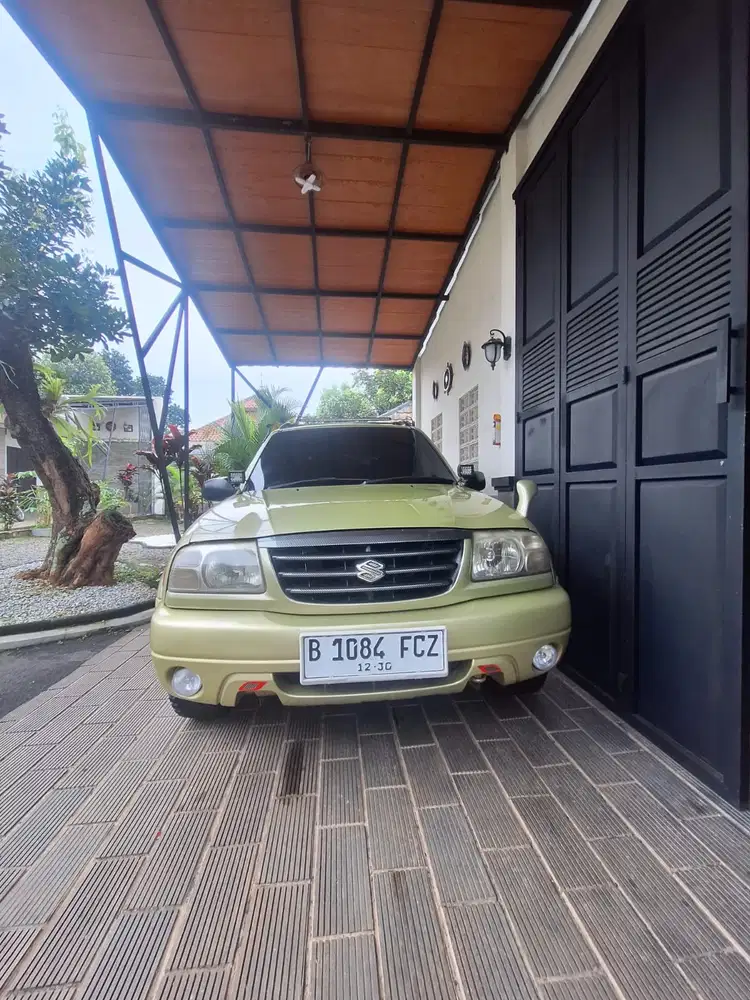 Suzuki Escudo 2002 Bensin