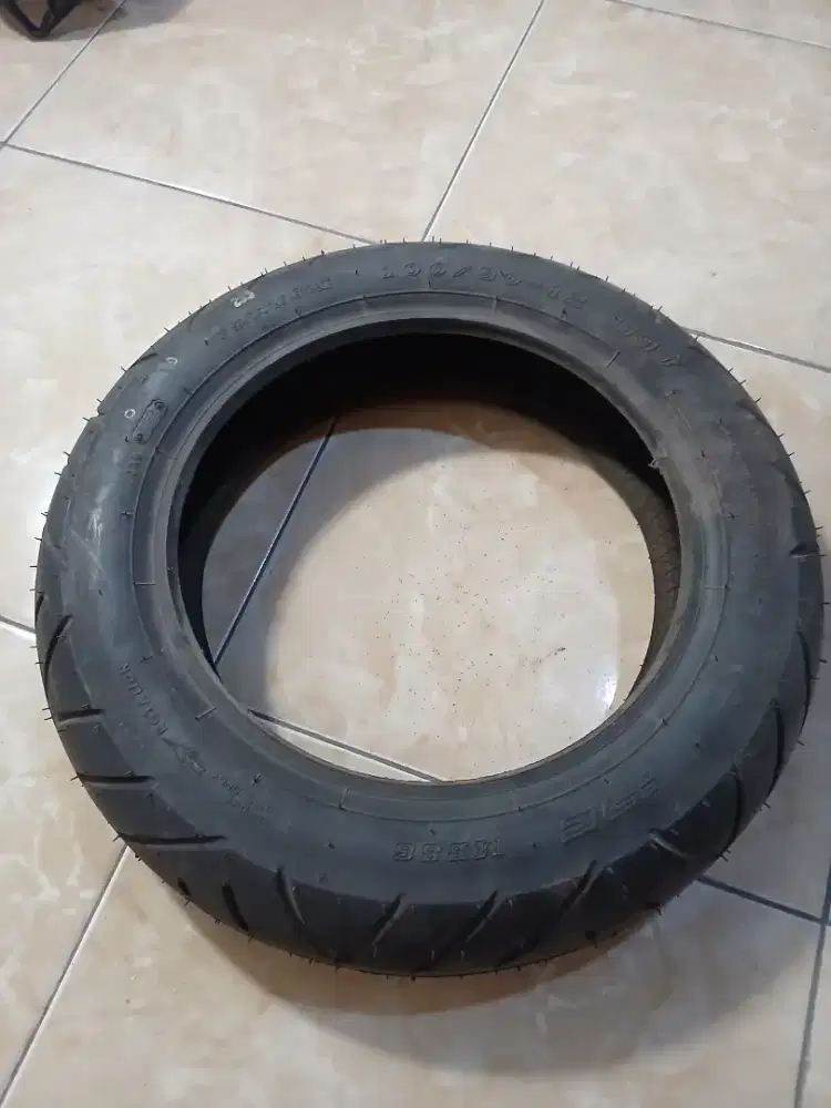 Ban Tubeless IRC MB 86 100/90 Ring 12