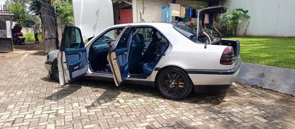 Mercedes-Benz C200 1997 Bensin