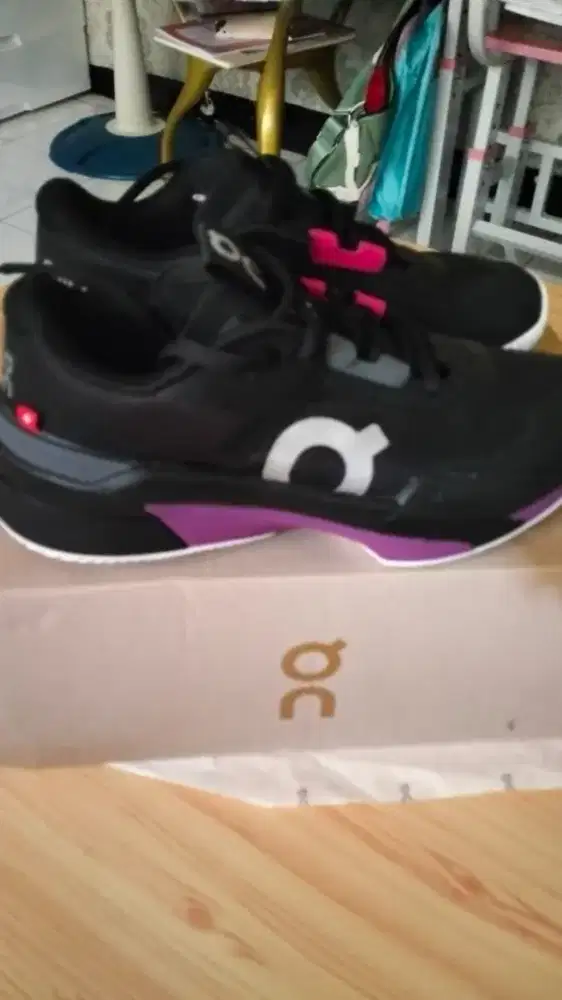 On Cloud The Roger Pro Fire 'Black Pink'