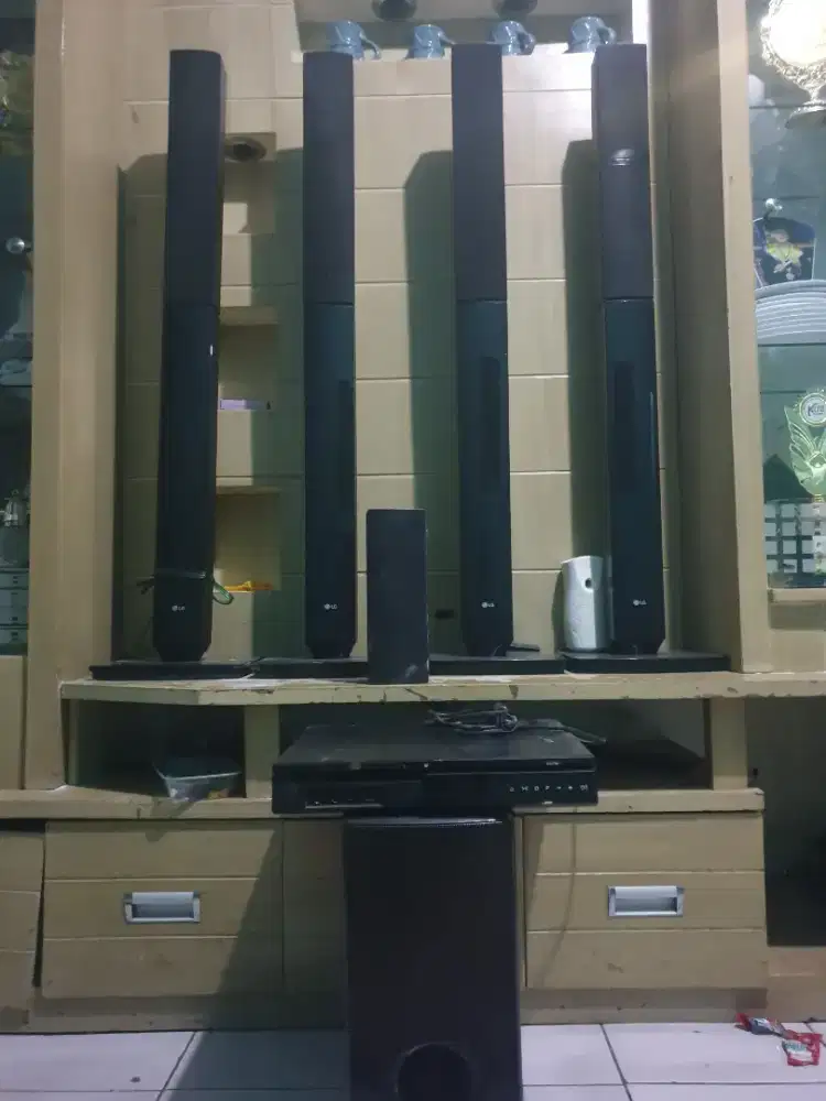 Home Theater LG wireless bluetooth LHD657