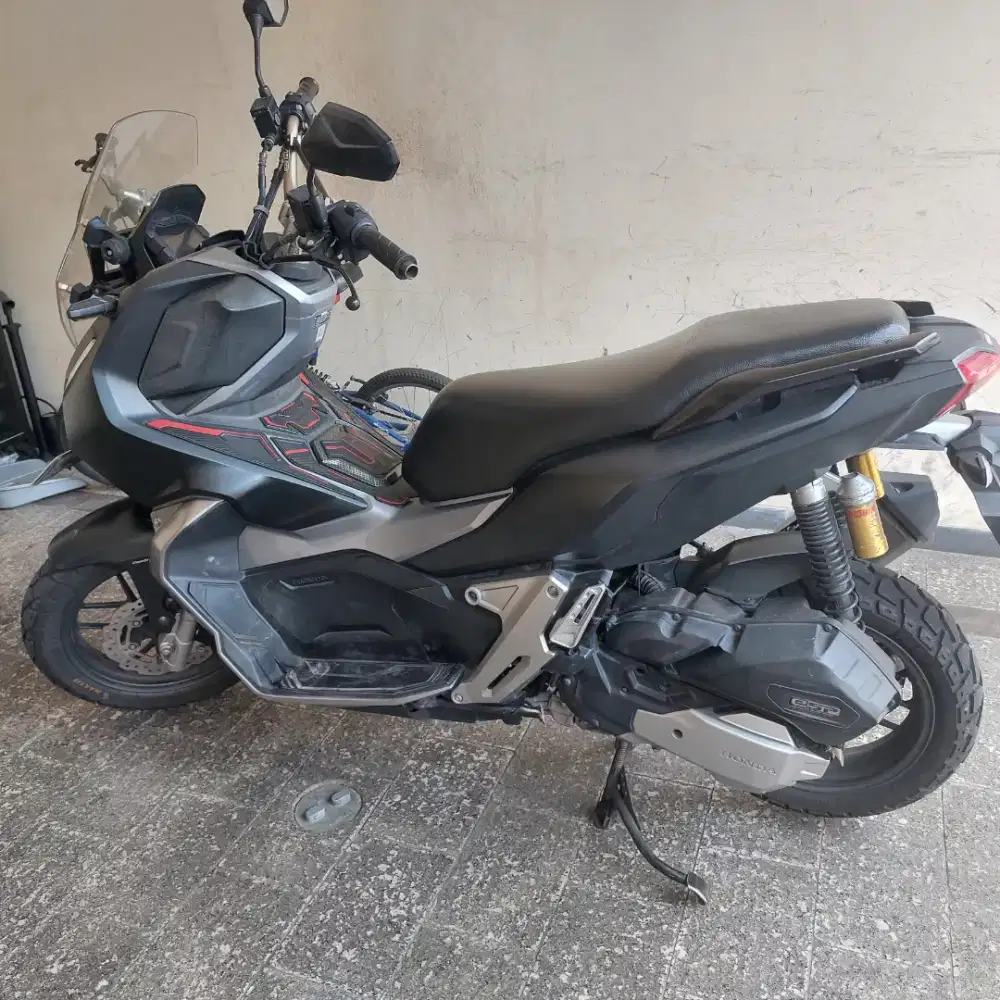 Dijual honda adv 2020