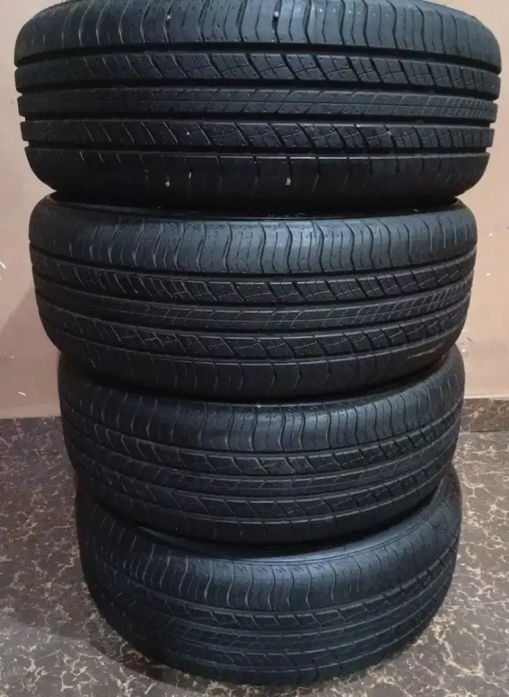 Ban R17 215/55/17,Camry,Wuling darion,HRV,Innova,Juke,aion,Mega carry