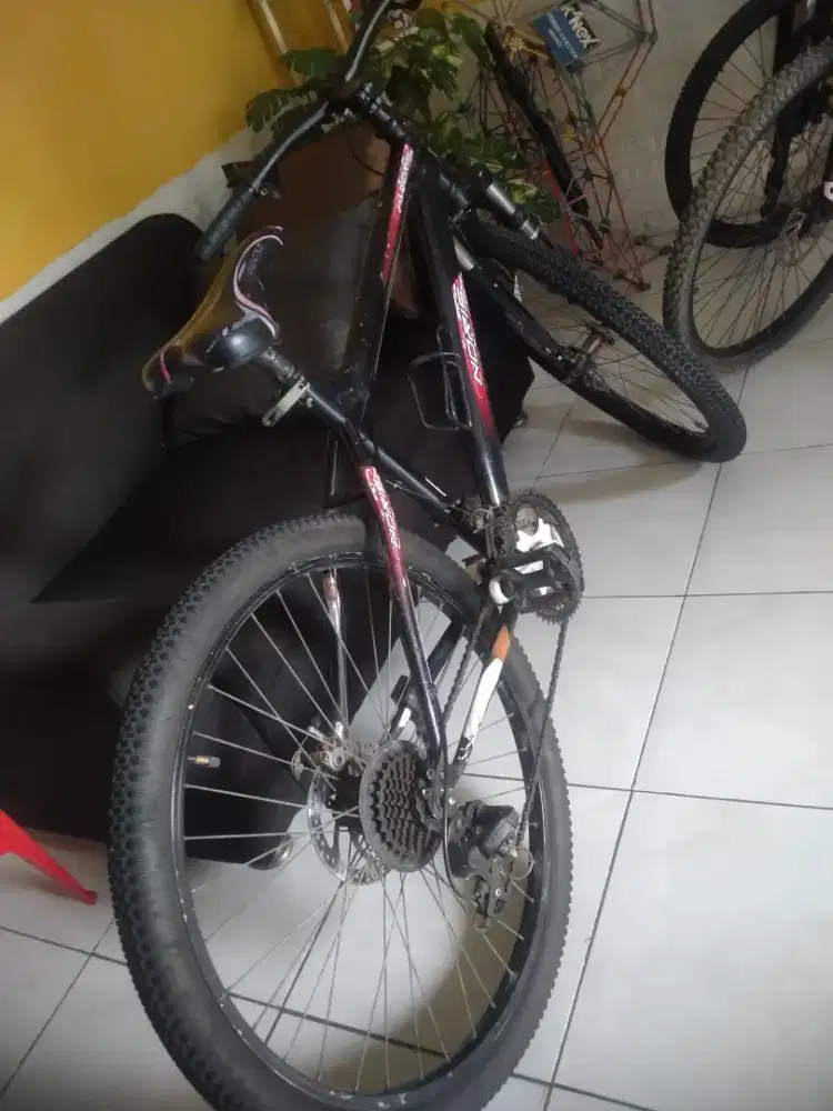 Sepeda gunung , dijual murah