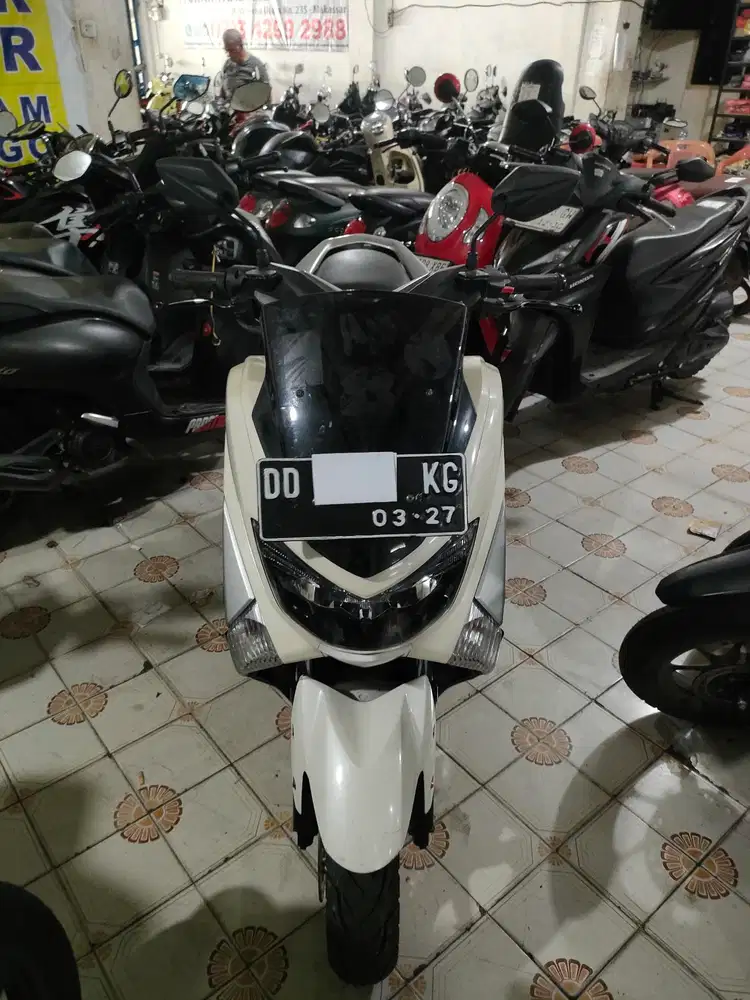 Yamaha nmax old 2017 putih non abs