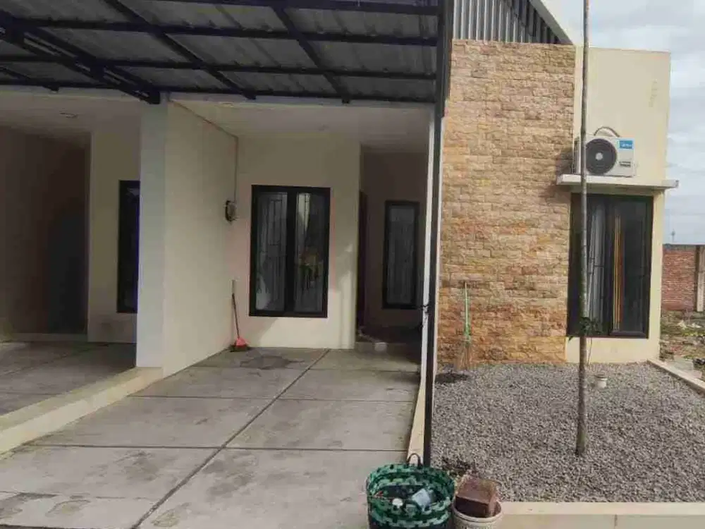 Rumah Baru dijual di Blulukan, Colomadu, Solo, Jawa Tengah