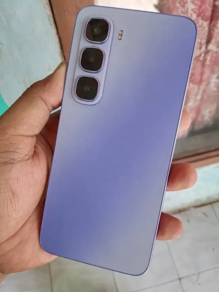 Infinix Hot 60i Ram 6+6/128