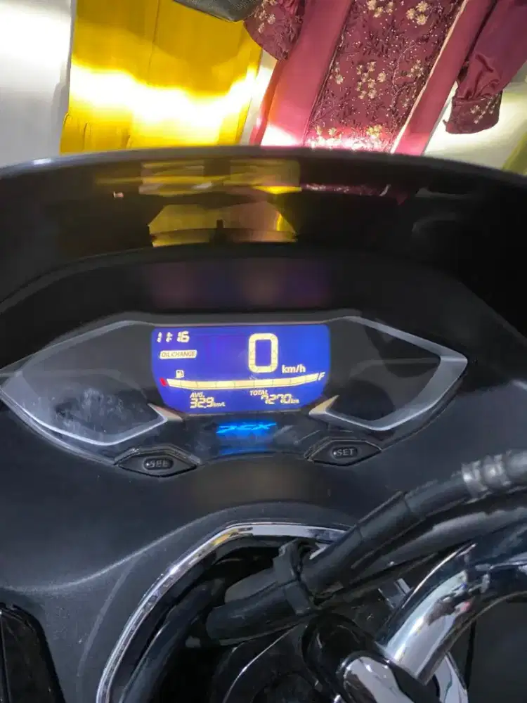 Jual cepat pcx 2023 km rendah