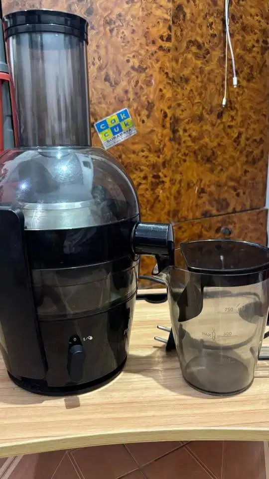 Juicer Philips Viva Collection HR 1855