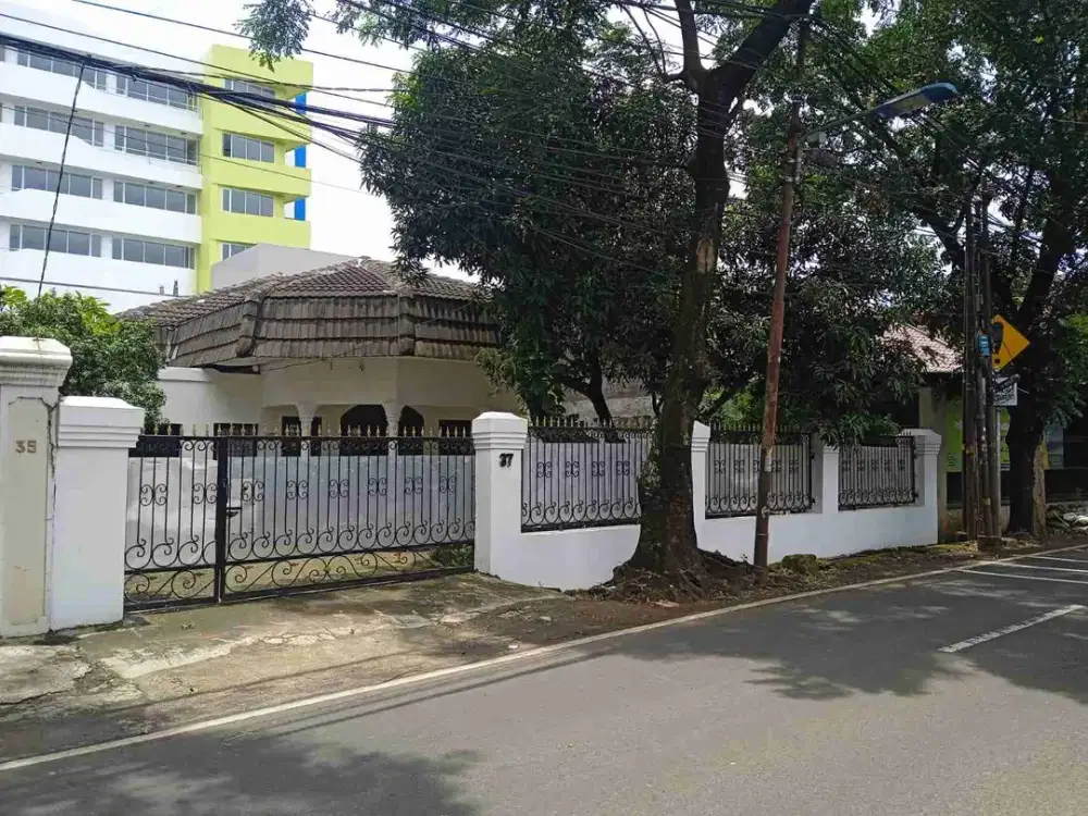 Dijual Rumah via lelang 
Lokasi: Jalan H Baping Kel.susukan kec.ciracas kota Jakarta Timur
