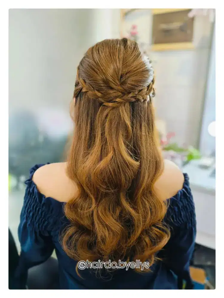 Dicari model untuk belajar hairdo rambut