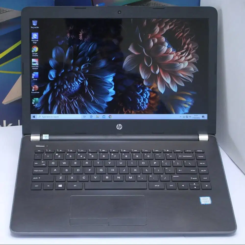 SALE LAPTOP HP 14-BS742TU CORE i3 RAM 4GB HDD 1TB