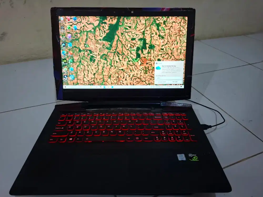 Laptop Lenovo Y 700