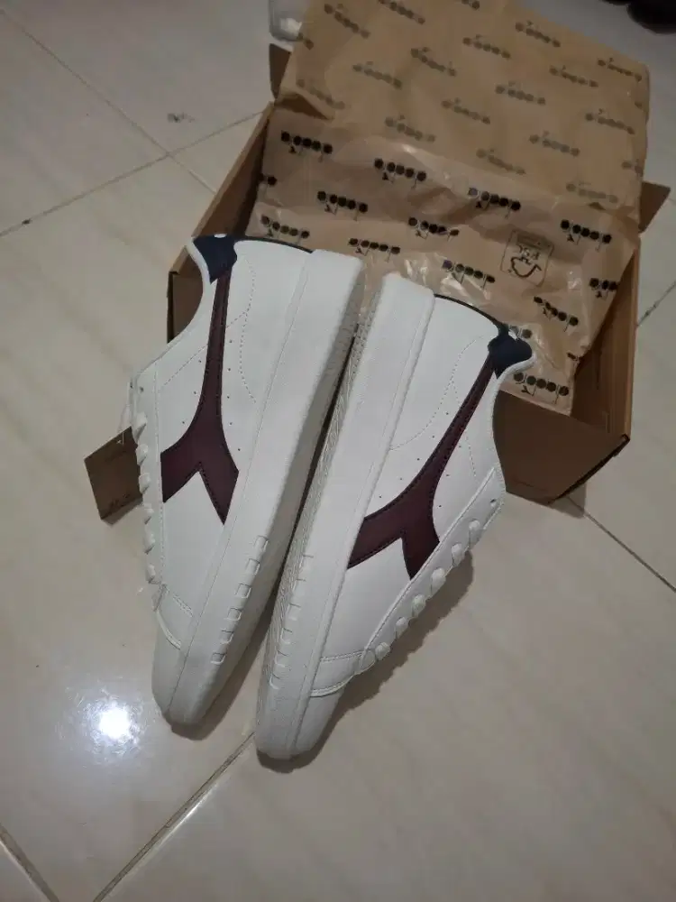 SEPATU DIADORA PORTOFINO UNISEX