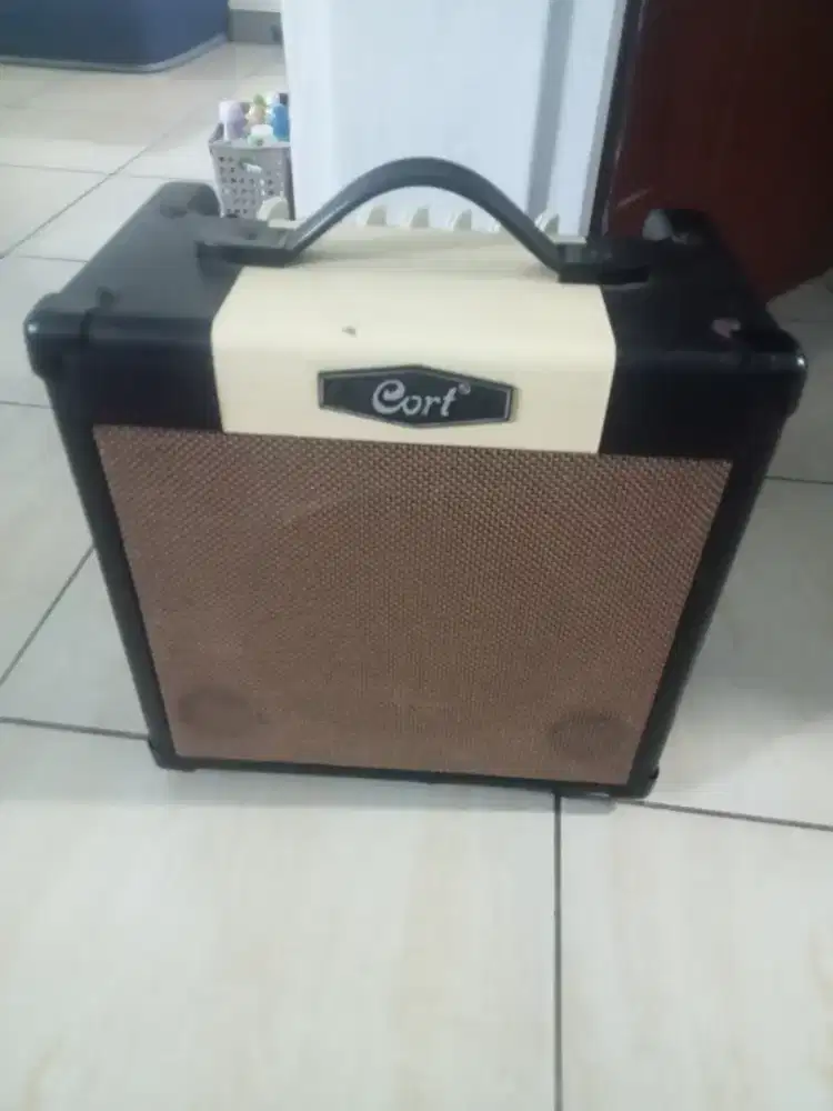 Amplifier gitar akustik cort original